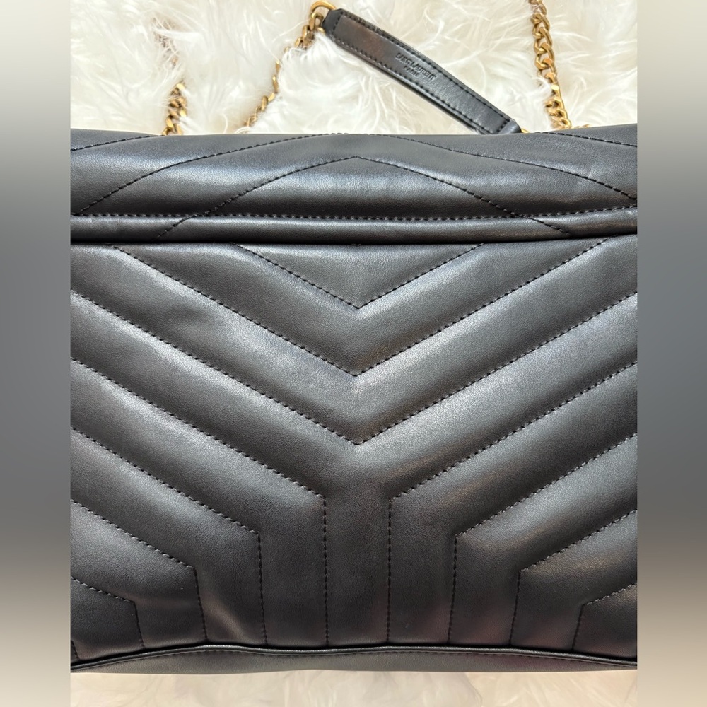 Large Yves Saint Laurent Black and Gold Quilted Shoulder Bag large - Picture 13 of 16
